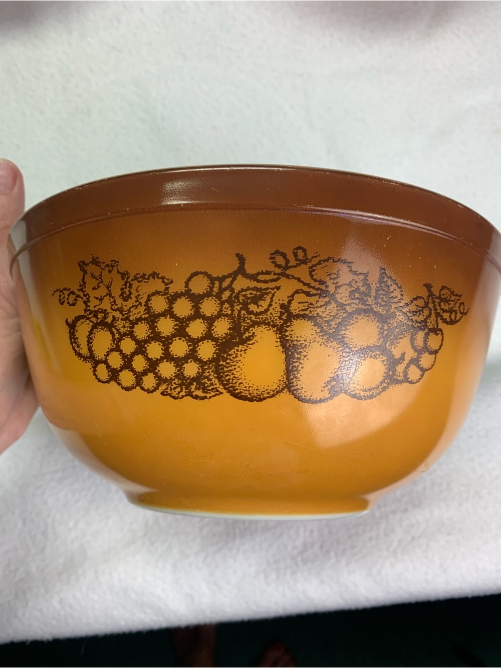 VINTAGE PYREX Old Orchard nesting mixing bowl set 401-402-403 EXCELLENT - Picture 7 of 9